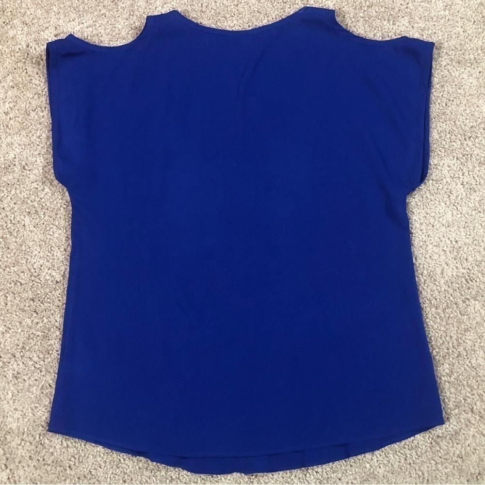 Romeo & Juliet Couture Gossip Girl Beaded Blue Cold Shoulder Top Small - Picture 4 of 8